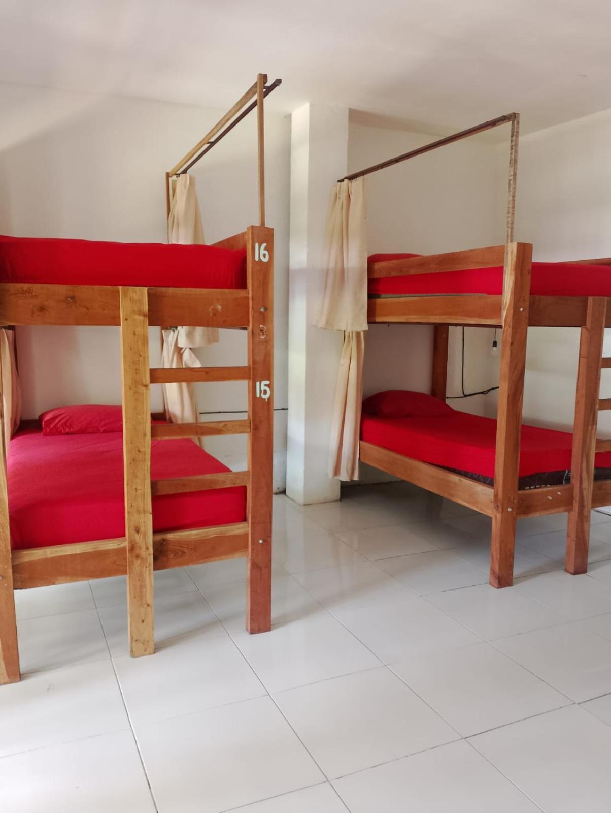 Black Sand Hostel Amed Экстерьер фото